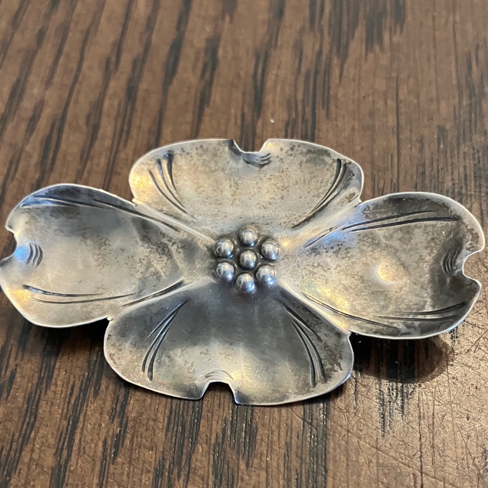 Stuart Nye Sterling Vintage Dogwood Brooch Pin